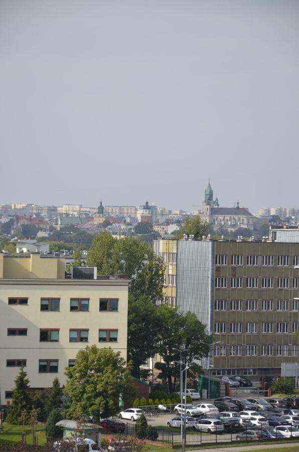 Bm Apartament - Z Miejscem Parkingowym Apartment Lublin Ngoại thất bức ảnh
